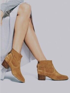 UGG Ankle Boot Classic Suede Leather Tan Brown Coastal Cowgirl Festival Fall 6.5